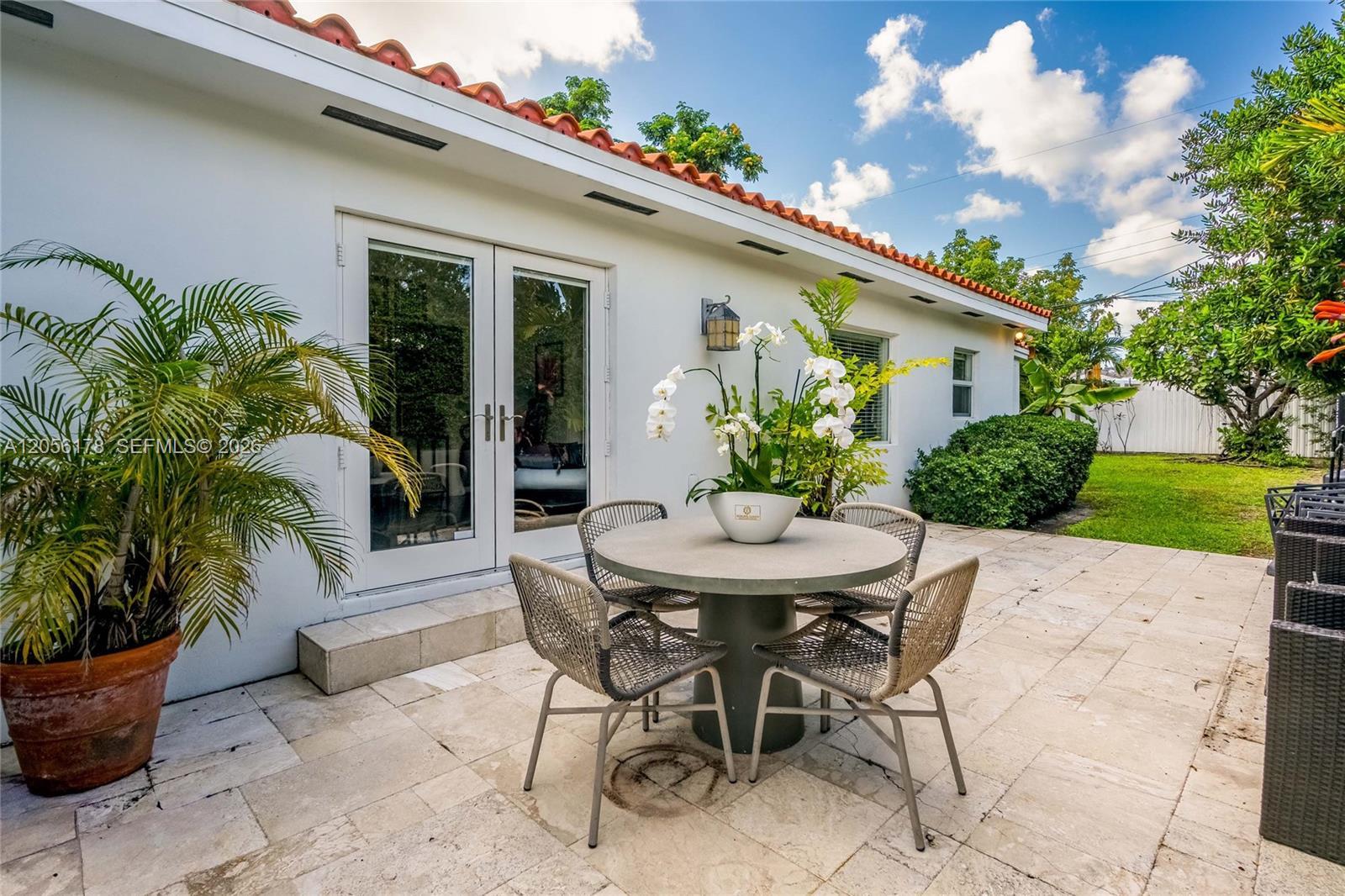 1360 SW 16th St, Miami FL 33145 photo 4