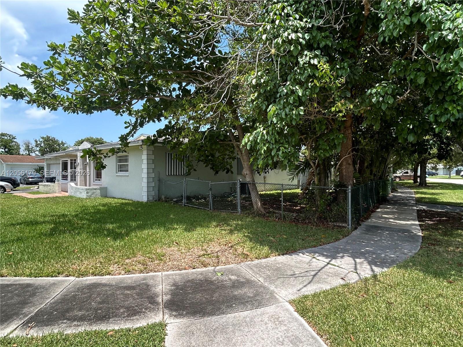 Cutler Bay, FL 33157 photo 2