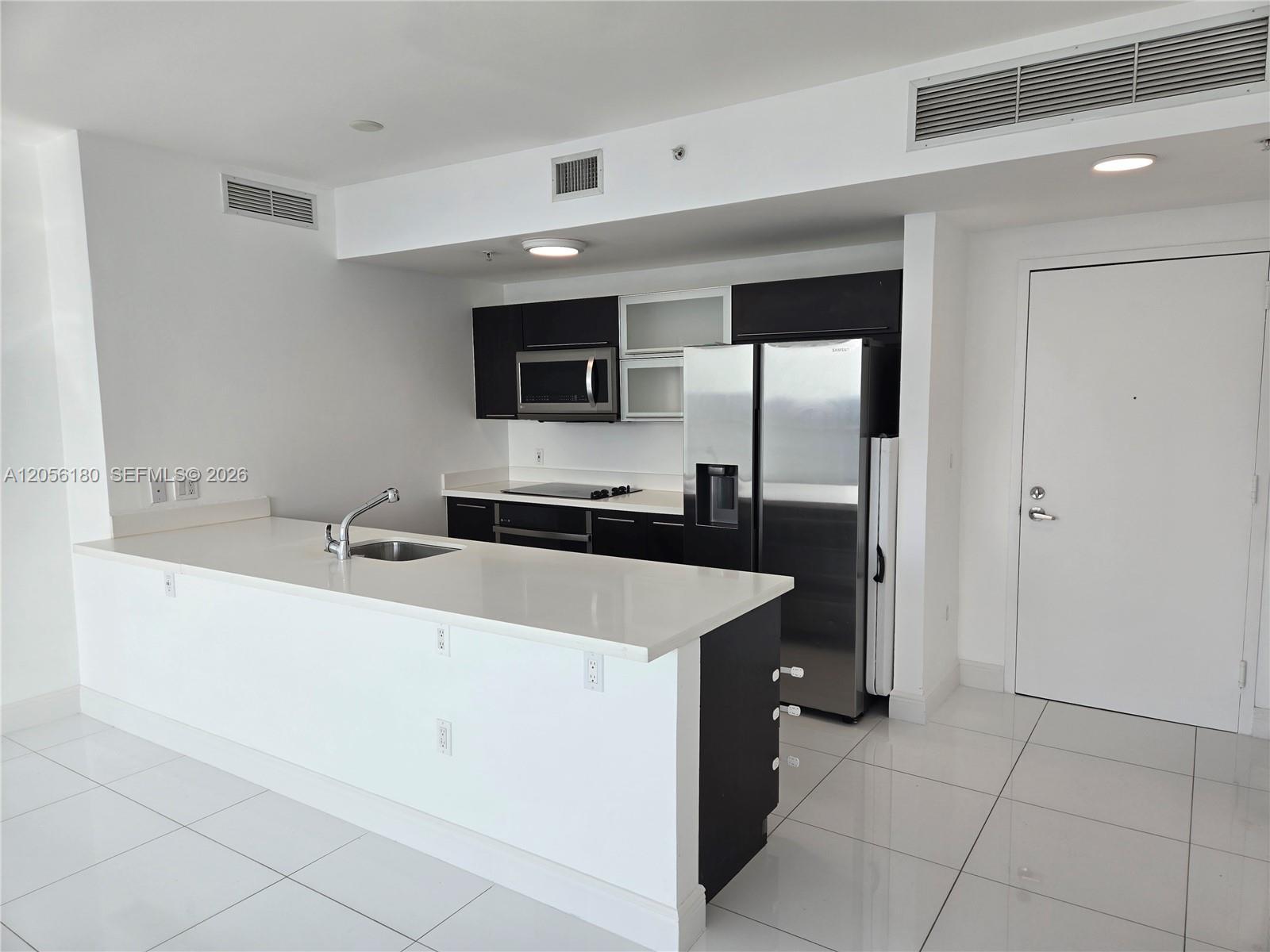 90 SW 3rd St # 3006, Miami FL 33130 photo 5