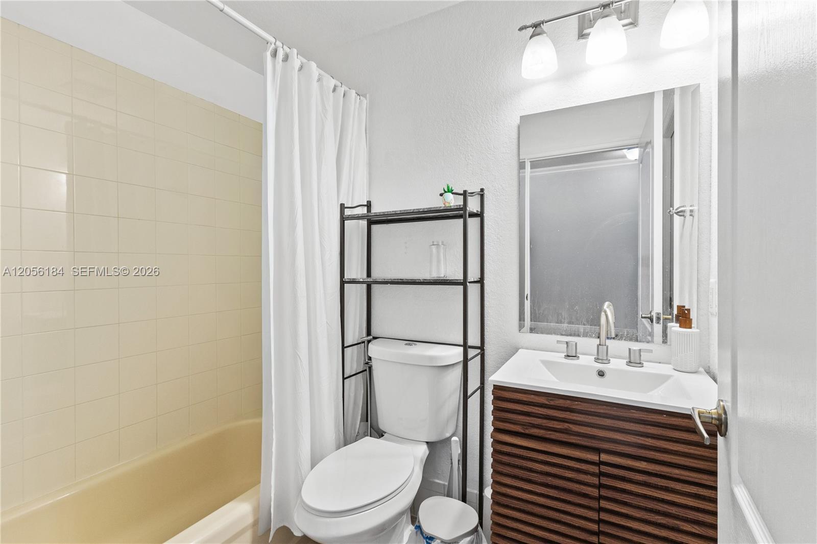8862 W Flagler St # 8, Miami FL 33174 photo 5