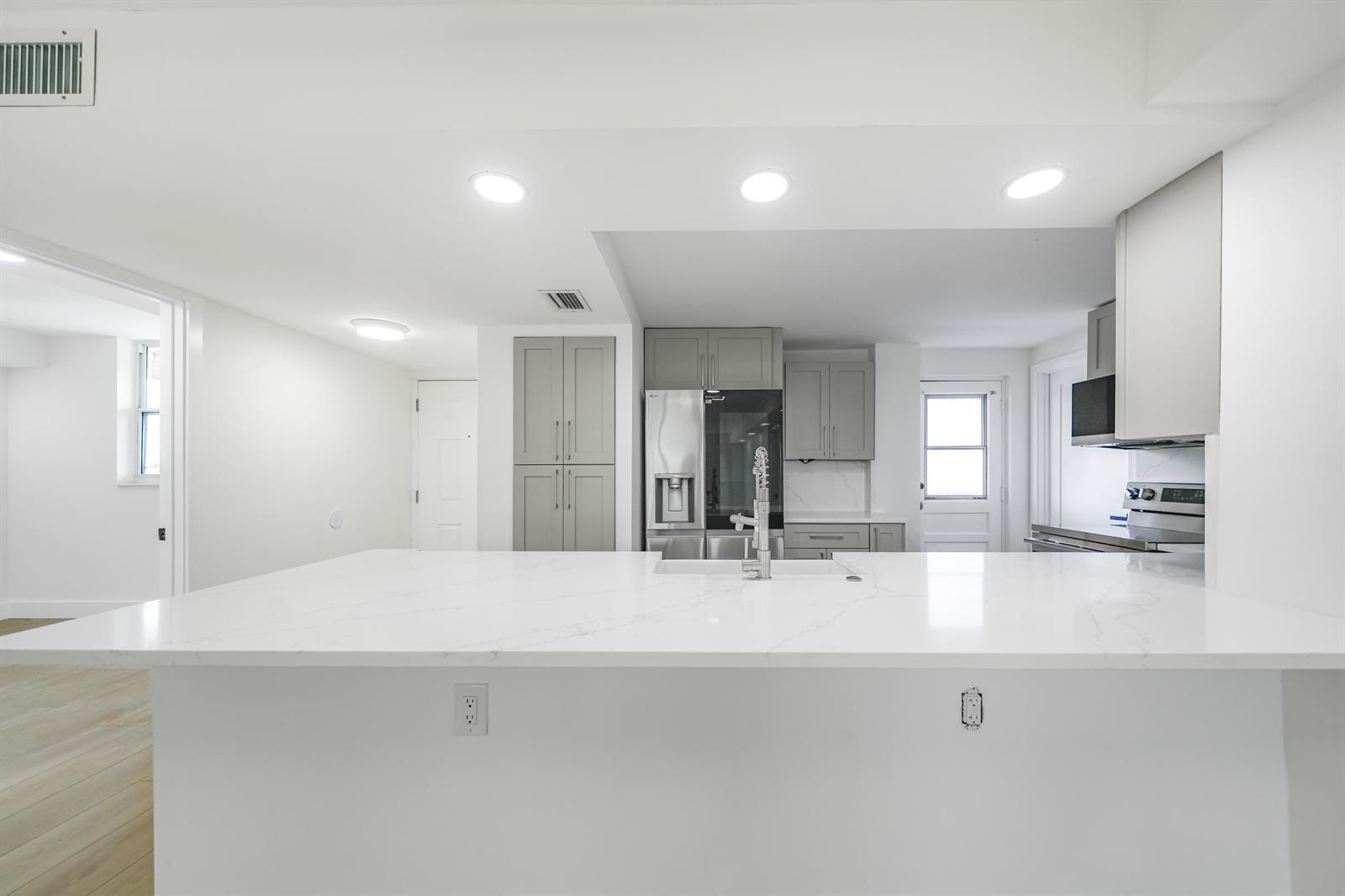 5301 NW 2nd Avenue, Boca Raton FL 33487 photo 5