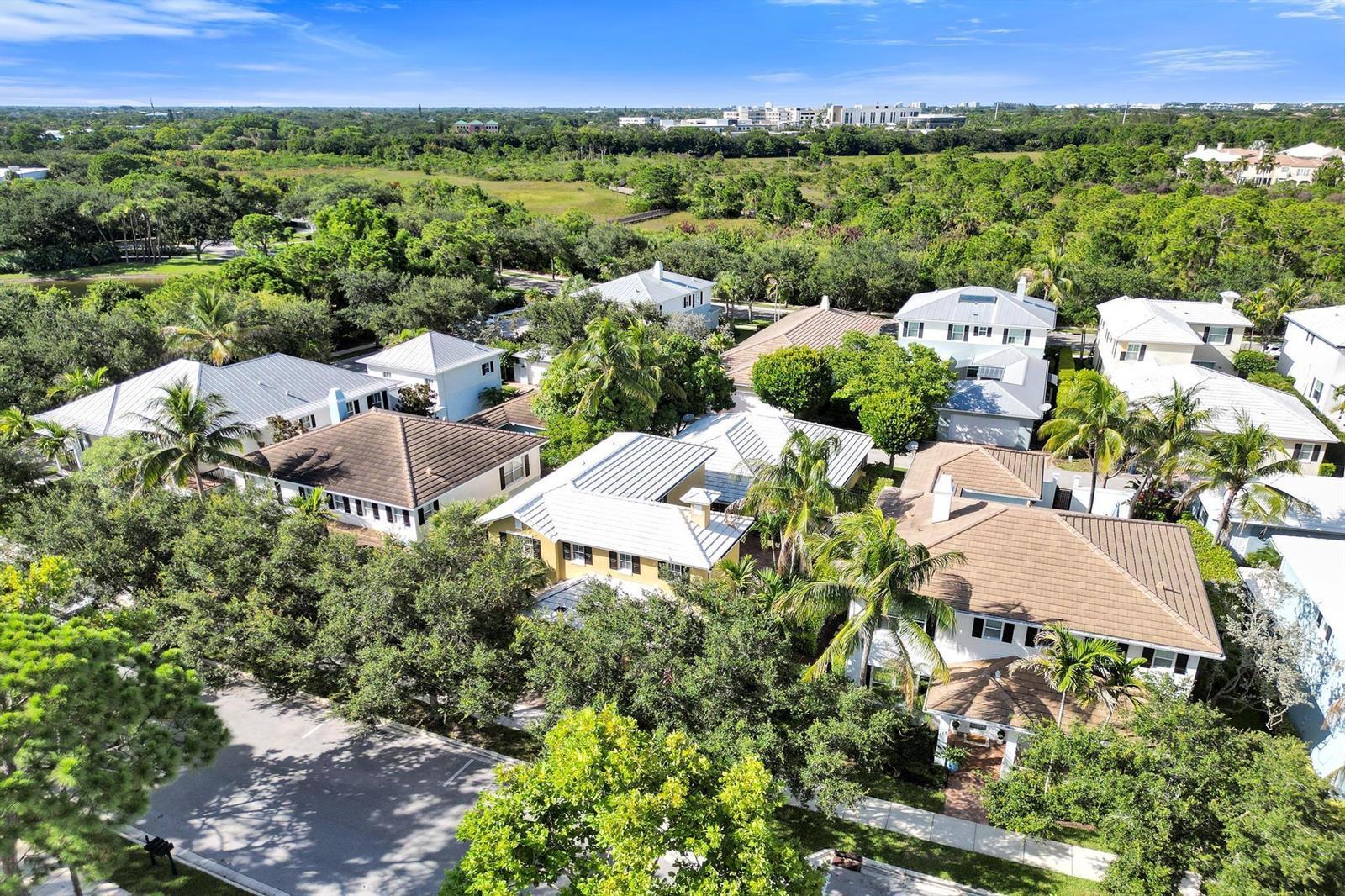 111 LEATHER LEAF Drive, Jupiter FL 33458 photo 2