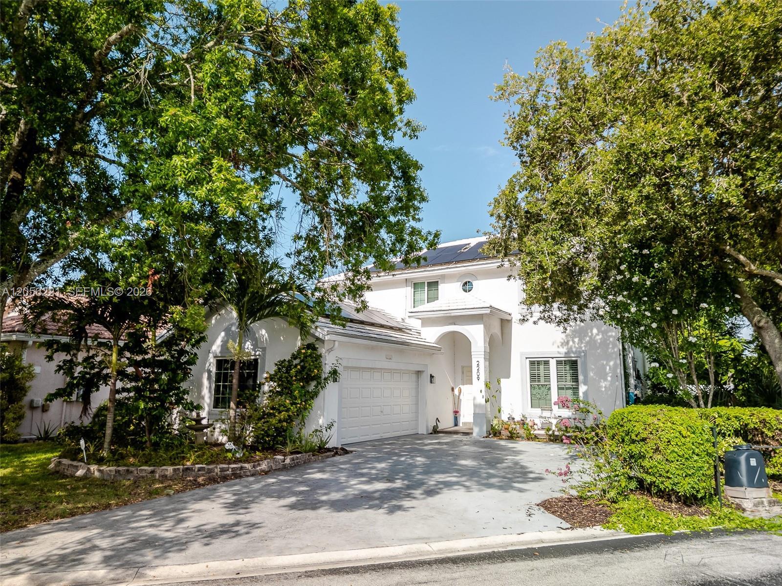 2209 NW 49th Ave, Coconut Creek FL 33063 photo 2