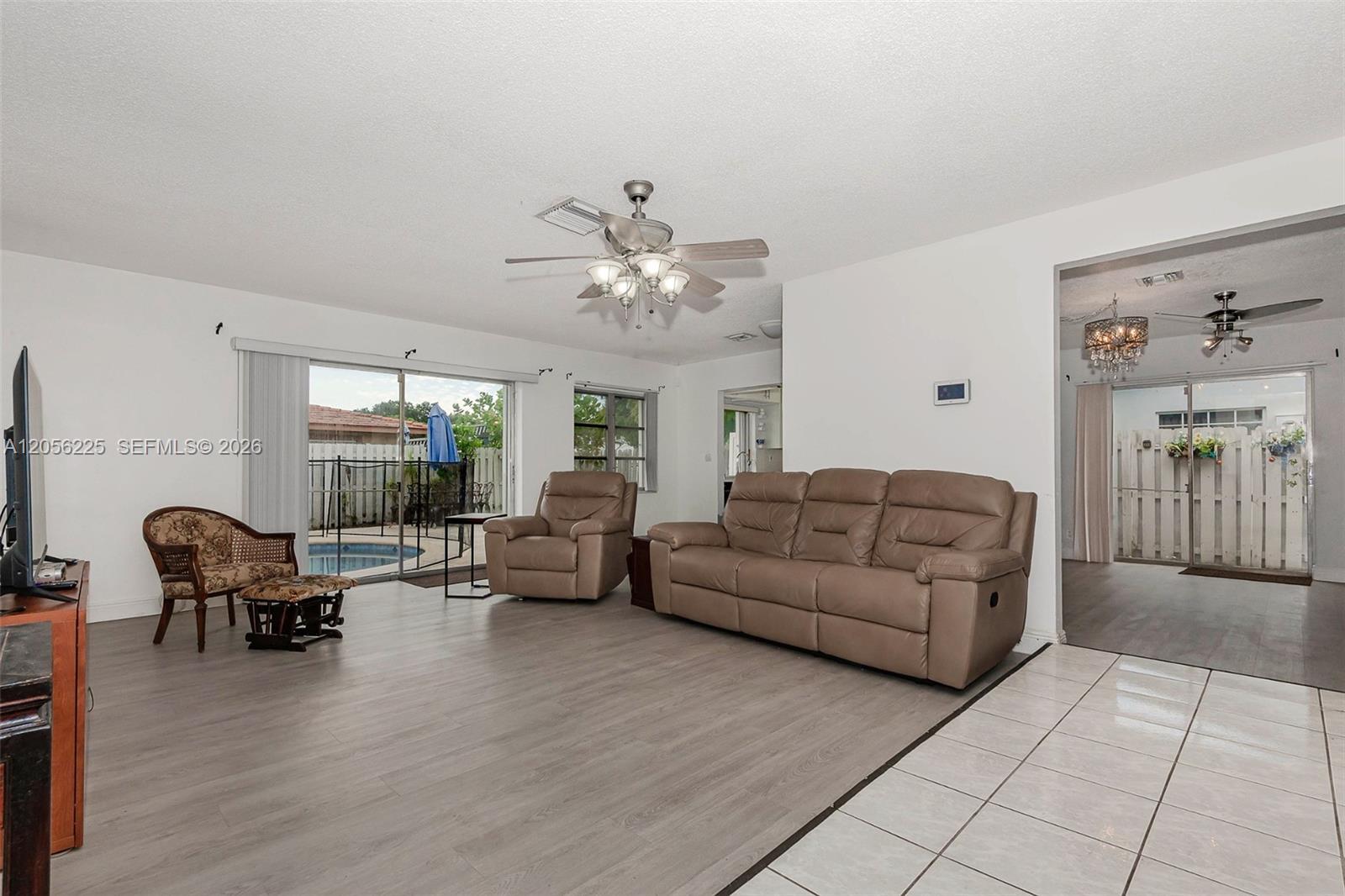 8210 NW 68th Ter, Tamarac FL 33321 photo 3