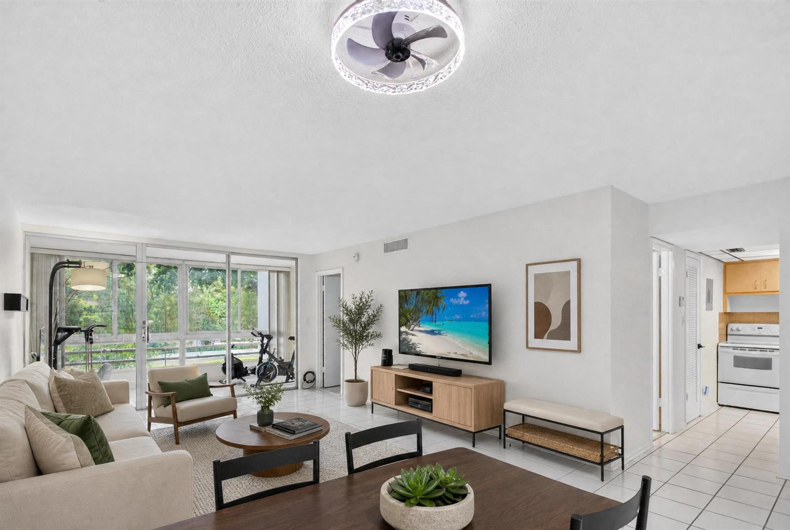 6903 Cypress Road # B23, Plantation FL 33317 photo 5