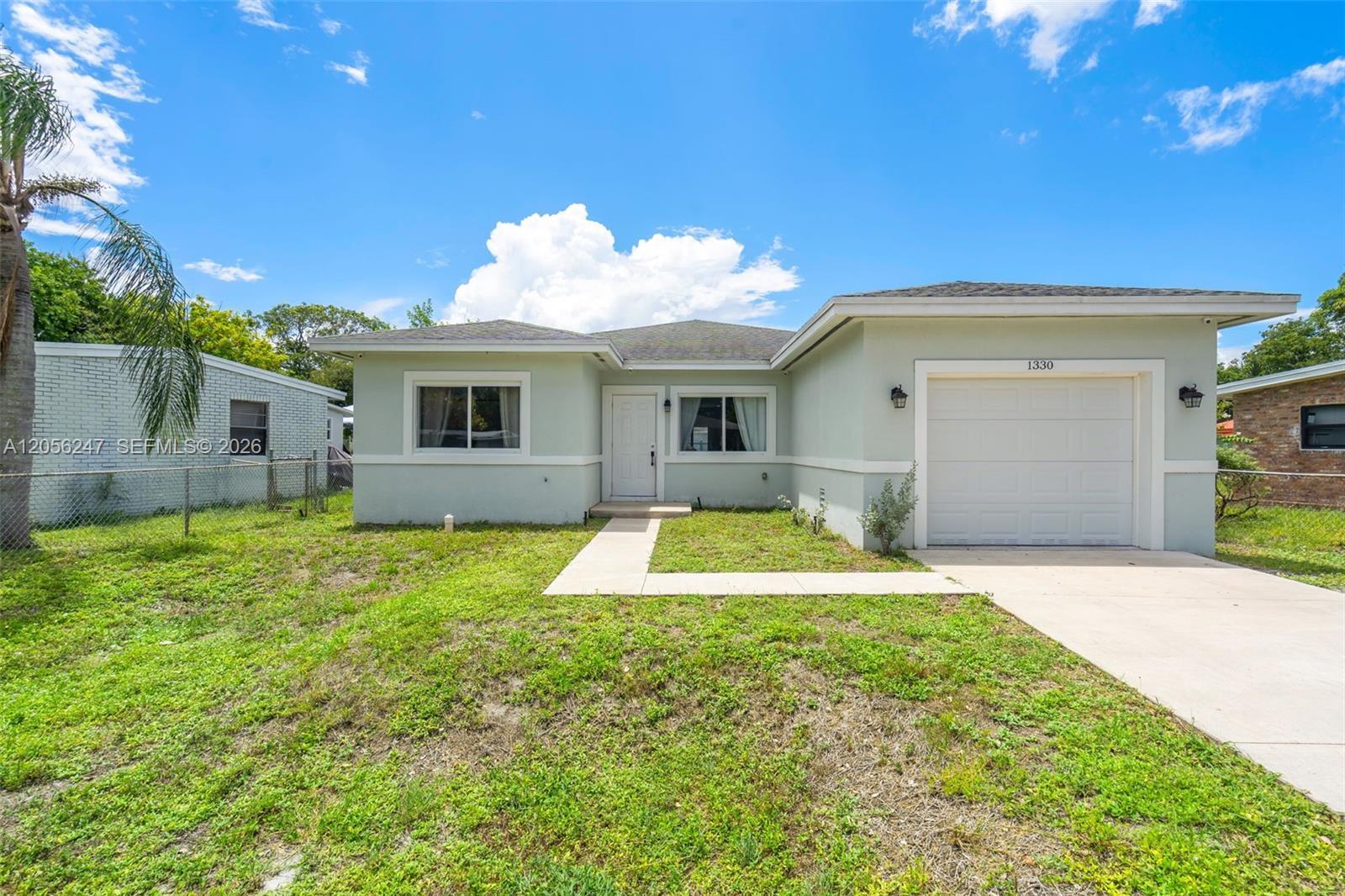 1330 NW 11th St, Fort Lauderdale FL 33311 photo 2