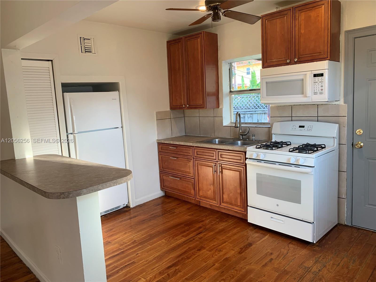 1806 Funston St # A, Hollywood FL 33020 photo 2