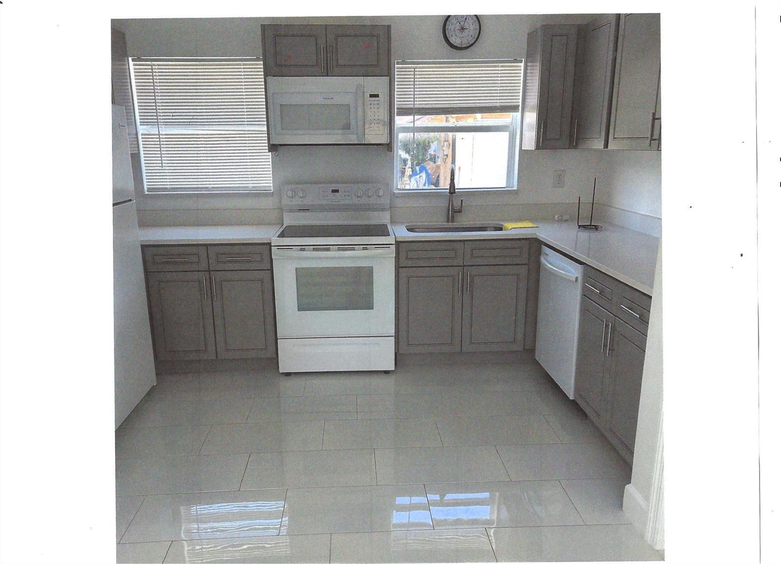 1015 S K Street, FL 33460 photo 4