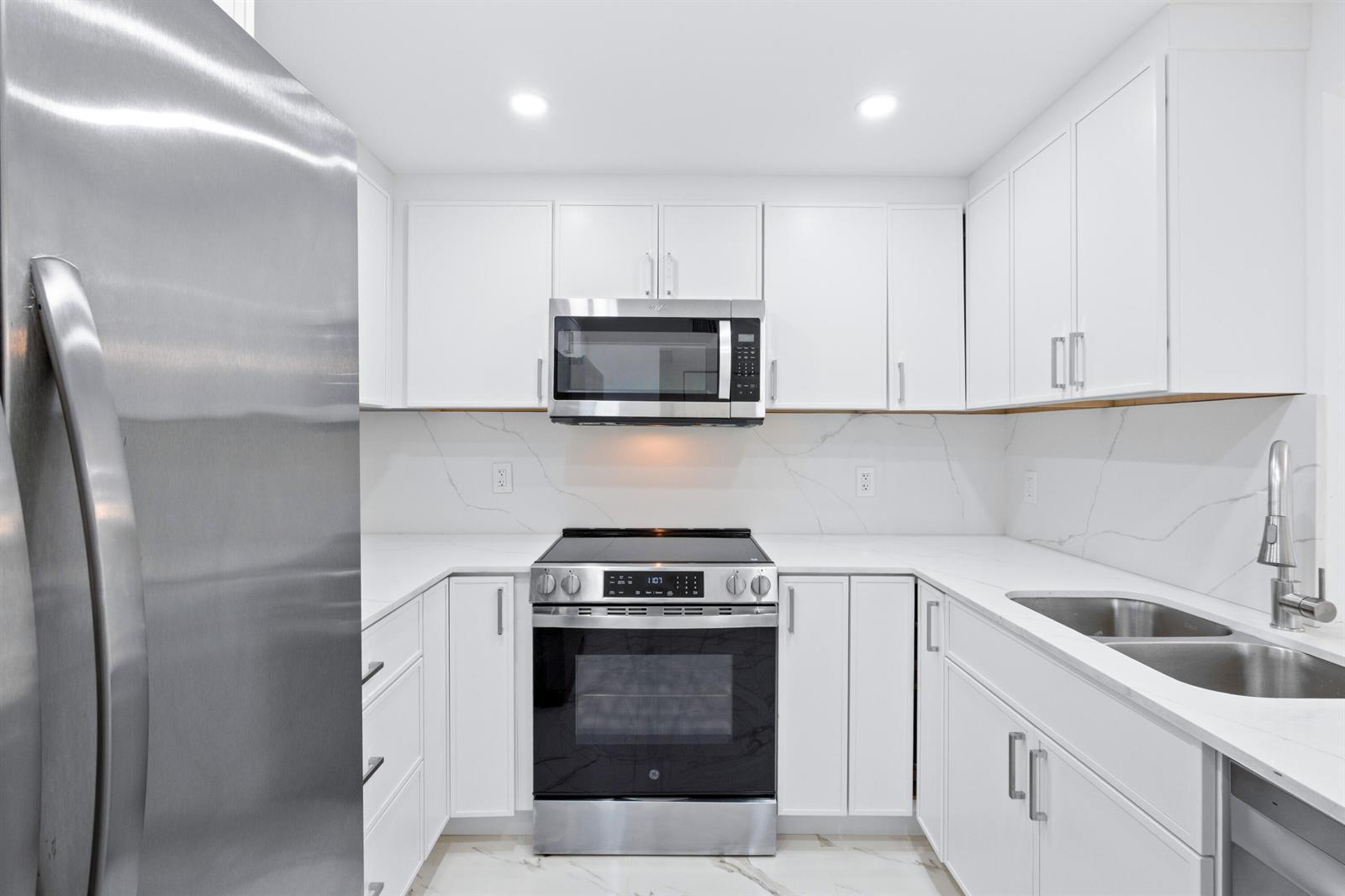 501 E DANIA BEACH Boulevard # 3F, Dania Beach FL 33004 photo 3