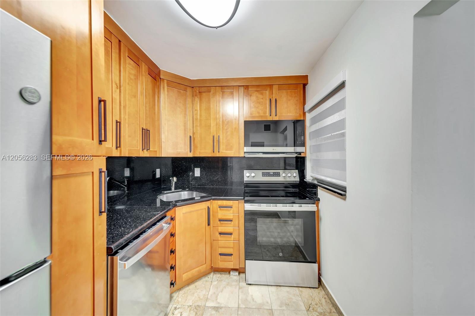 1900 Meridian Ave # 303, Miami Beach FL 33139 photo 3