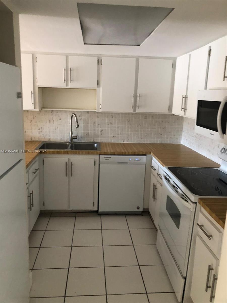 7010 NW 186th St # 303, Hialeah FL 33015 photo 3