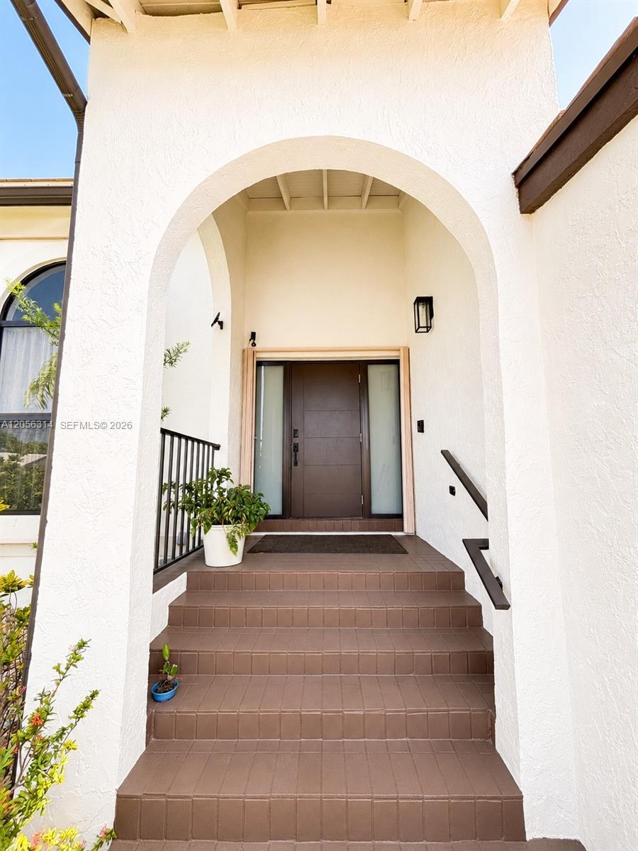 15832 Stonetower St, Davie FL 33331 photo 4