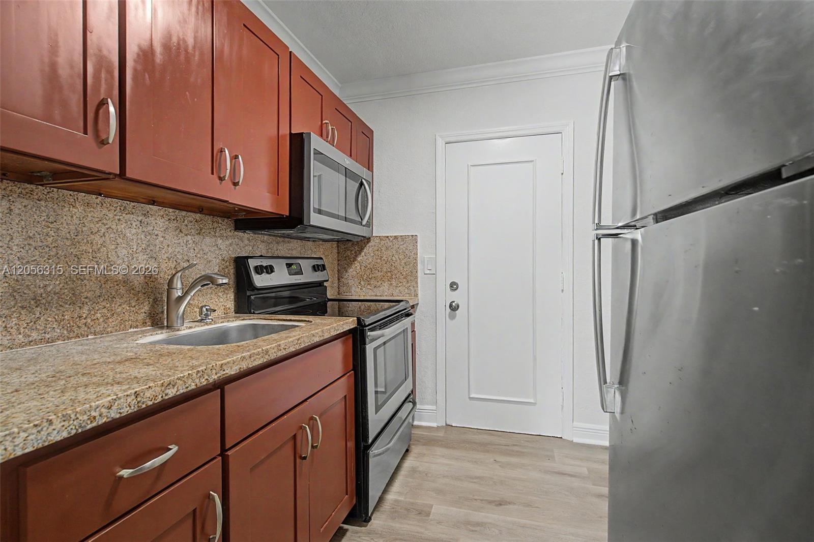 25 Menores Ave # 08, Coral Gables FL 33134 photo 5