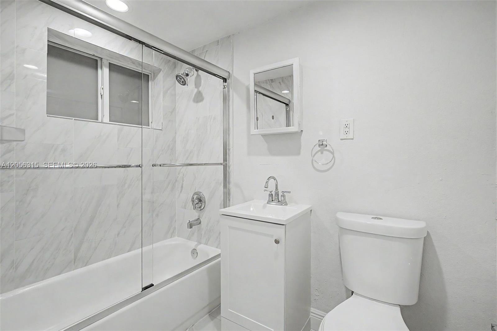 25 Menores Ave # 08, Coral Gables FL 33134 photo 4