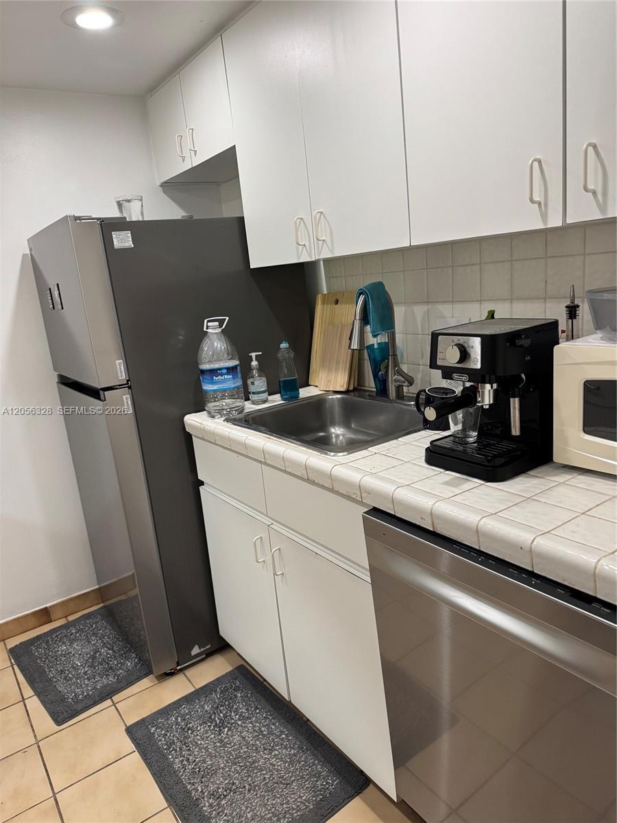 14201 N Kendall Dr # 408D, Miami FL 33186 photo 4