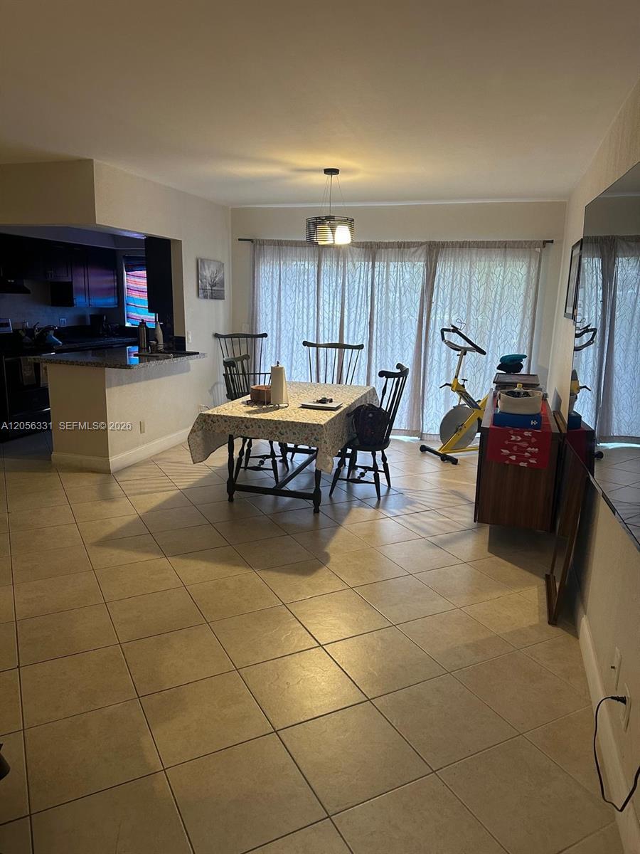 665 Enfield St # B9, Boca Raton FL 33487 photo 5