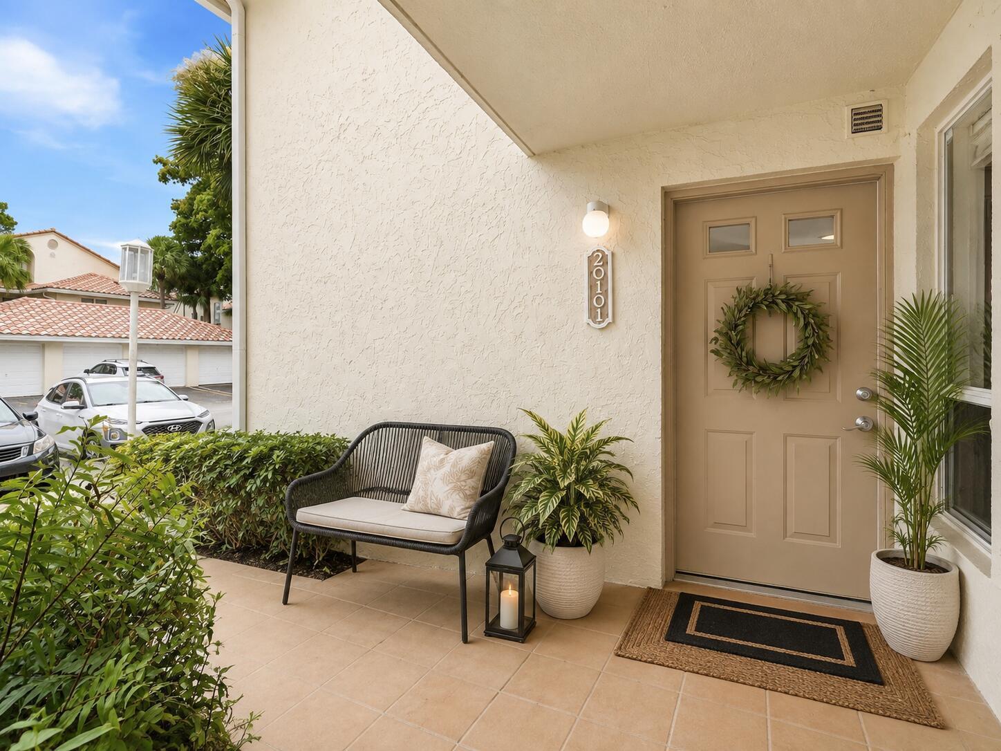 20101 Glenmoor Drive, West Palm Beach FL 33409 photo 3