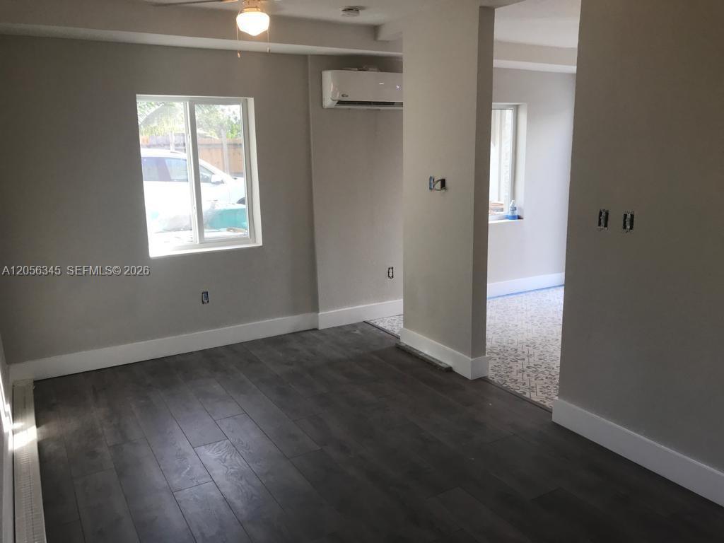 1700 NW 22 CT # 5, Miami FL 33125 photo 4