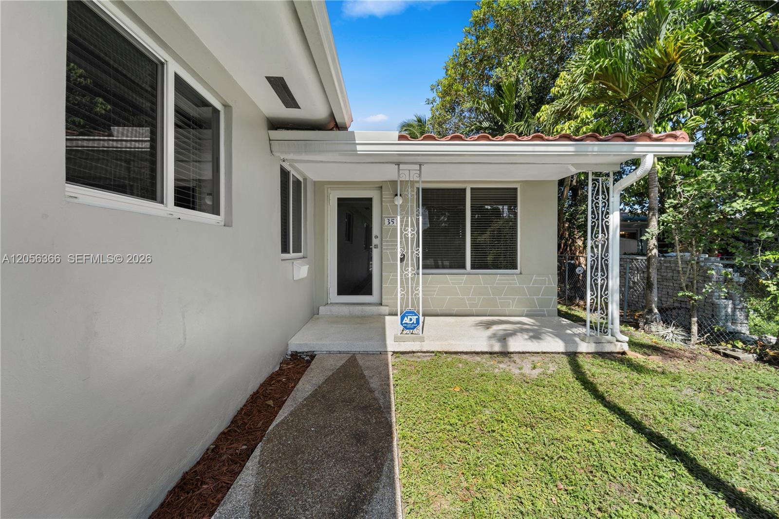 35 NW 49th Ave, Miami FL 33126 photo 2