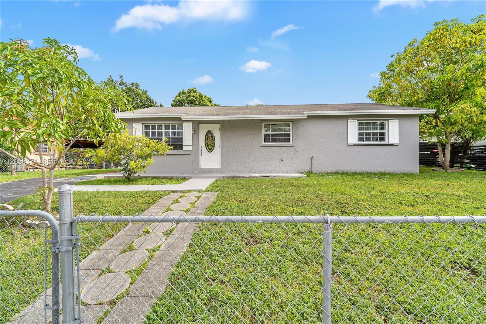 14521 SW 297th St, Homestead FL 33033 photo 3