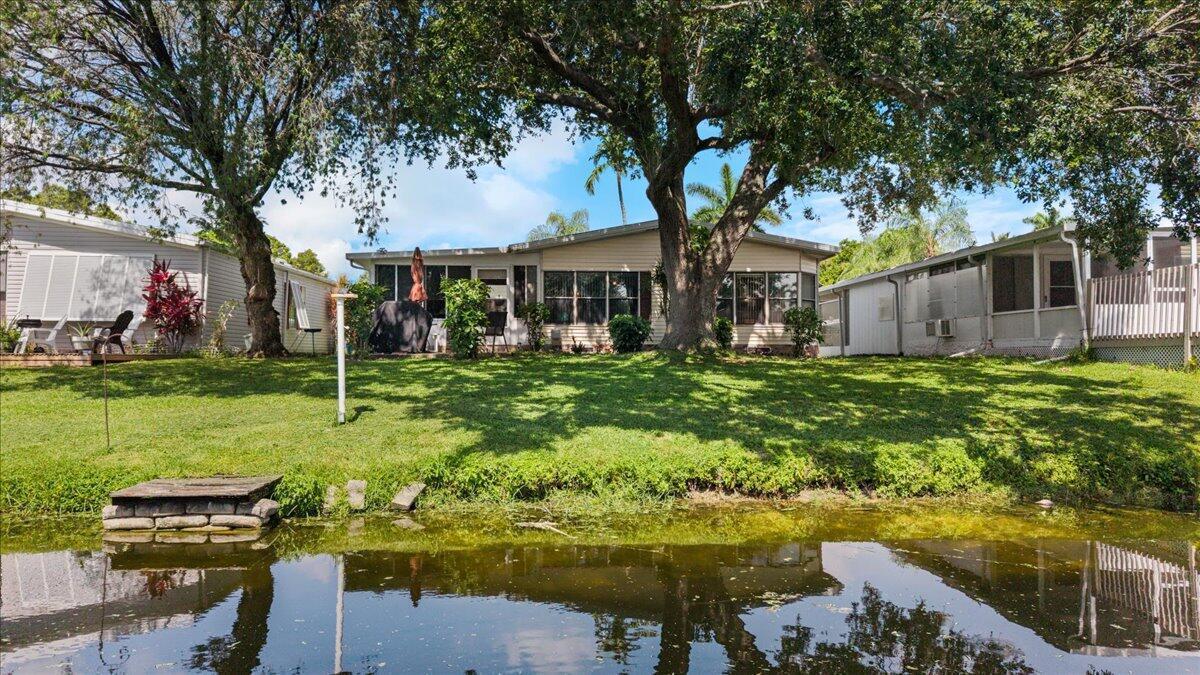 6578 NW 37th Avenue, Coconut Creek FL 33073 photo 2