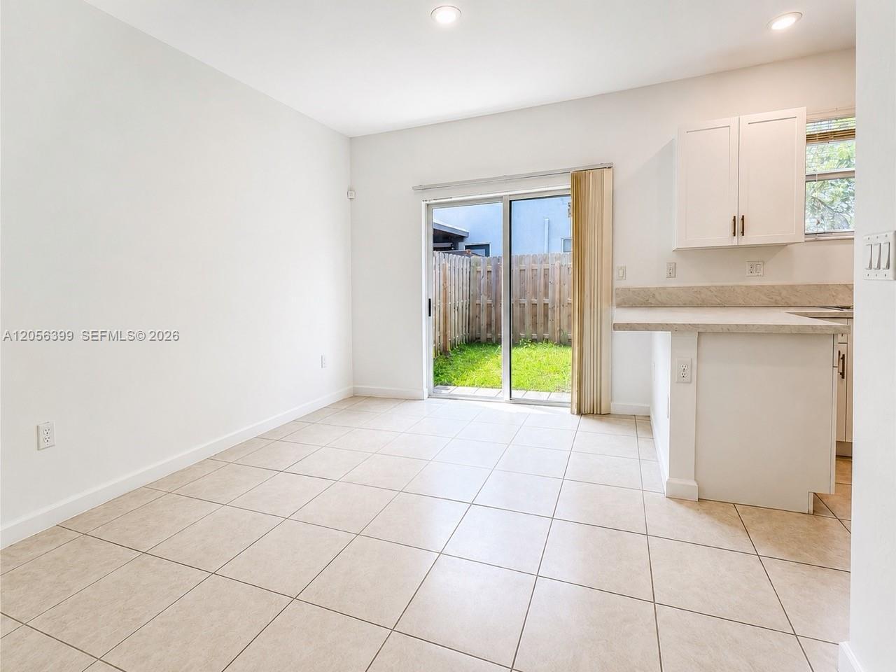 2637 SE 12th St, Homestead FL 33035 photo 3