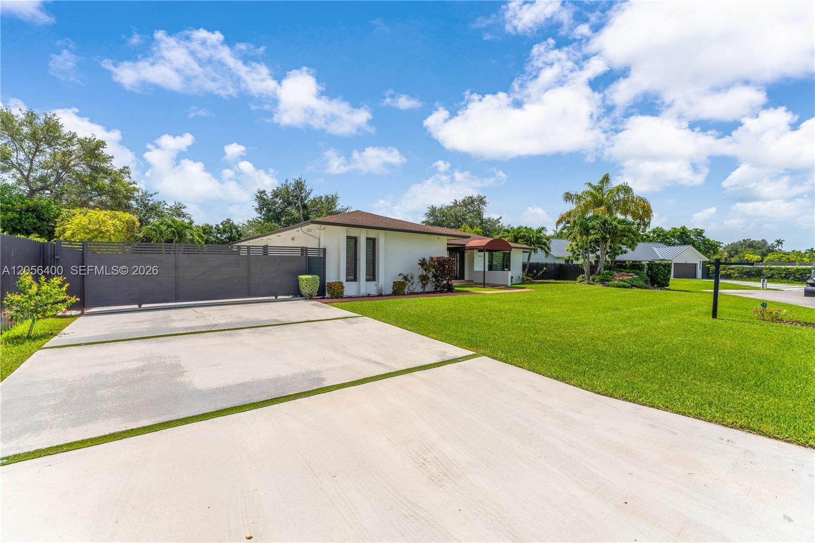 10625 SW 79th Pl, Miami FL 33156 photo 3
