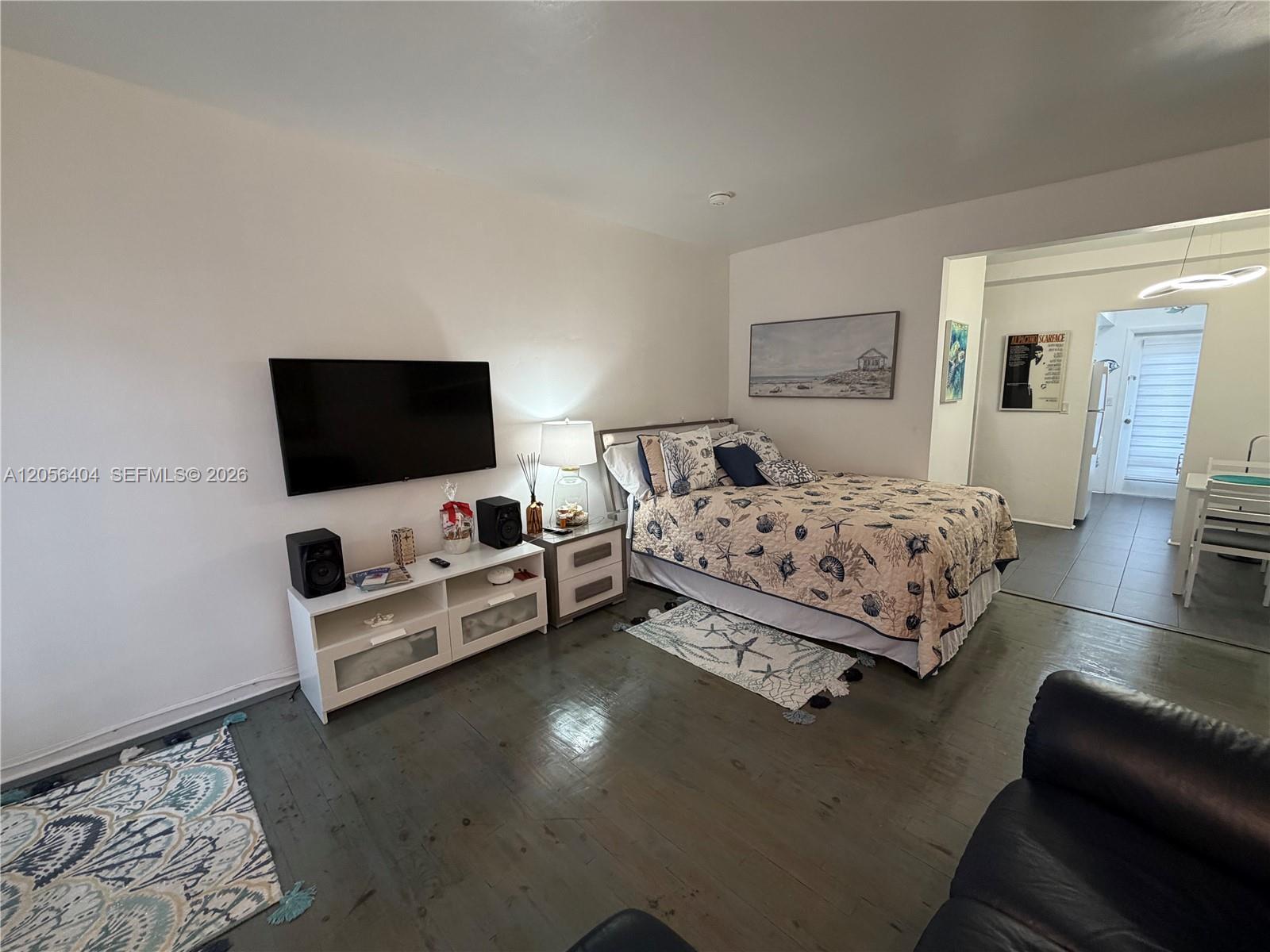 1060 Pennsylvania Ave # 18, Miami Beach FL 33139 photo 3