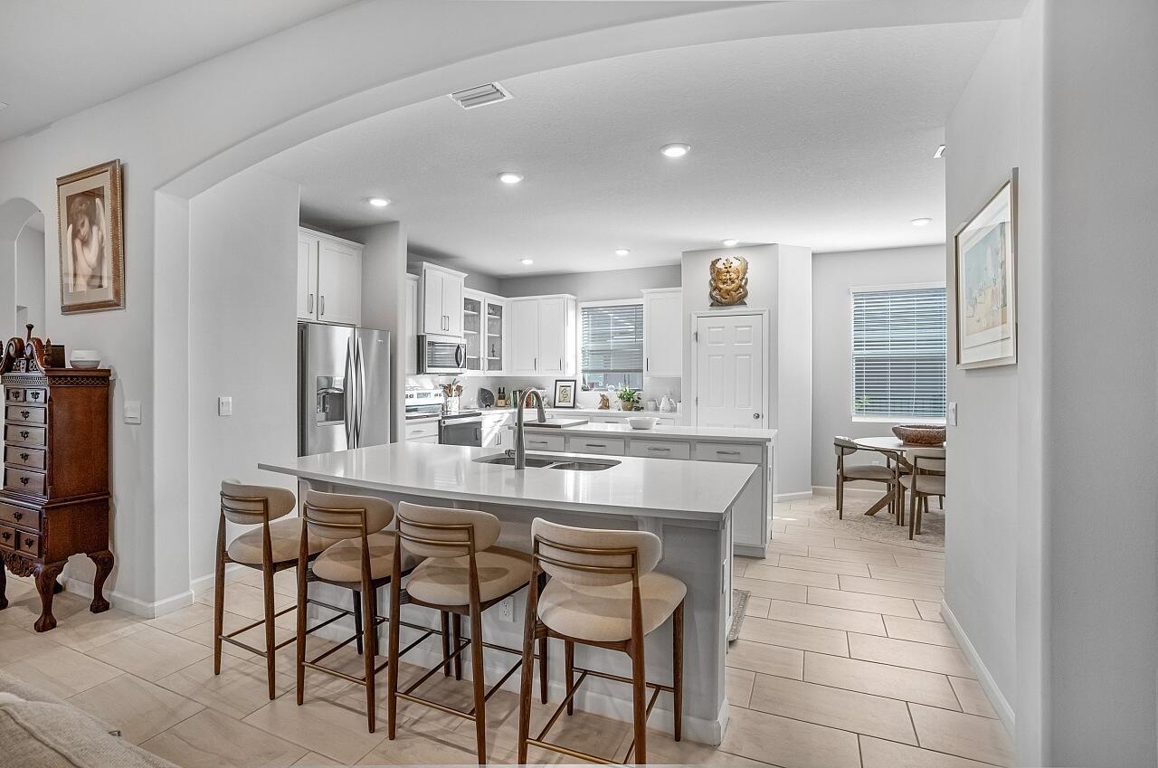 194 52ND Square, Vero Beach FL 32968 photo 5