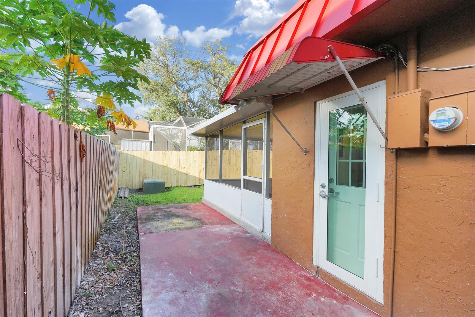 2716 SW 46th Street # 1, Fort Lauderdale FL 33312 photo 2