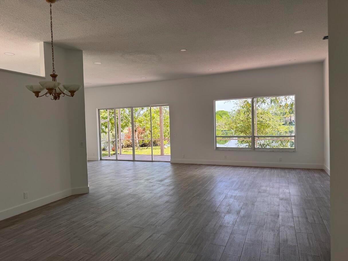 13377 NW 14TH Street, Pembroke Pines FL 33028 photo 3