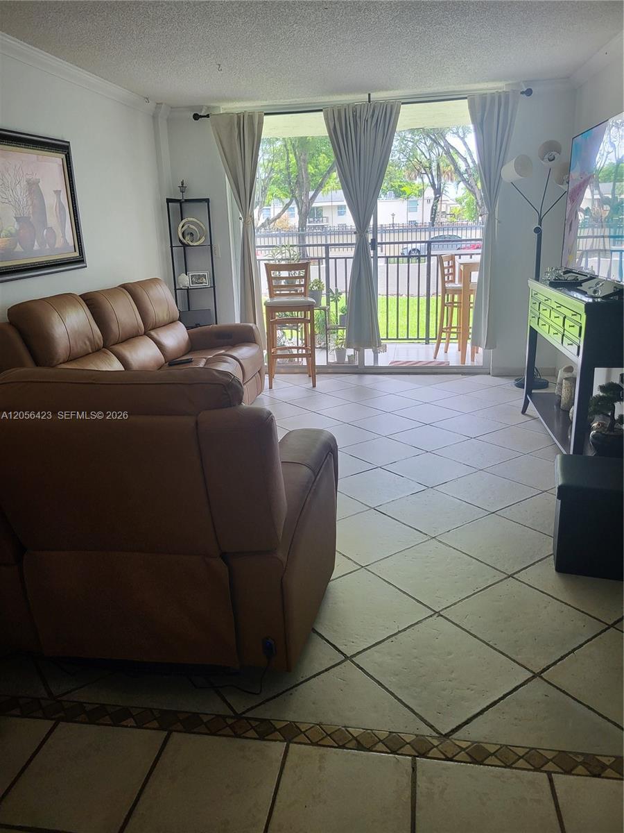 14140 SW 84th St # H, Miami FL 33183 photo 2