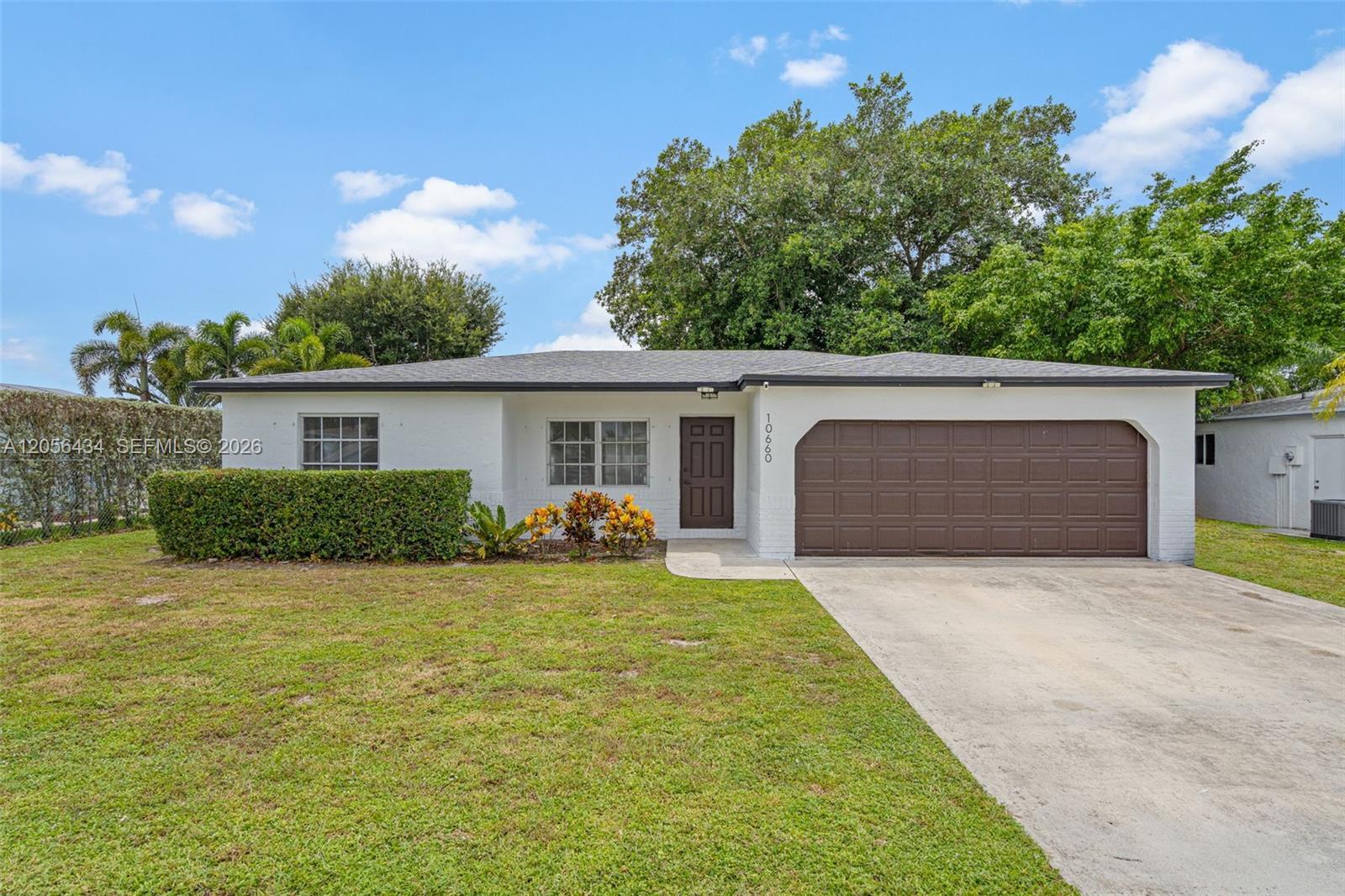 10660 Eureka St, Boca Raton FL 33428 photo 2