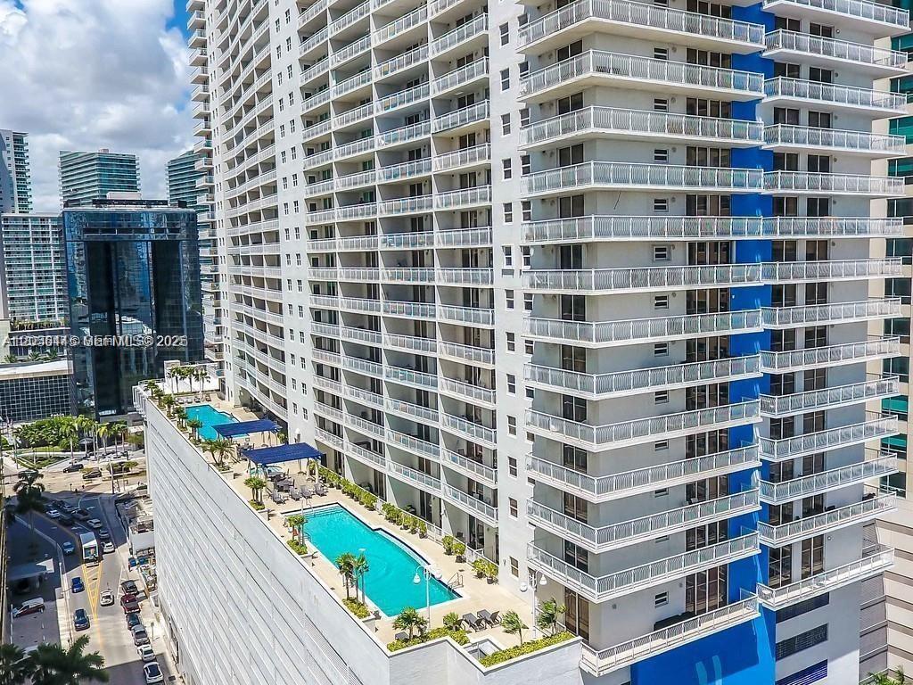 1200 Brickell Bay Dr # 1518, Miami FL 33131 photo 2