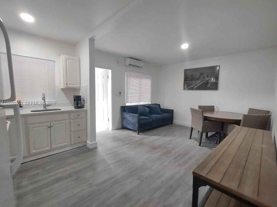 635 SW 16th Ave # 2, Miami FL 33135 photo 4