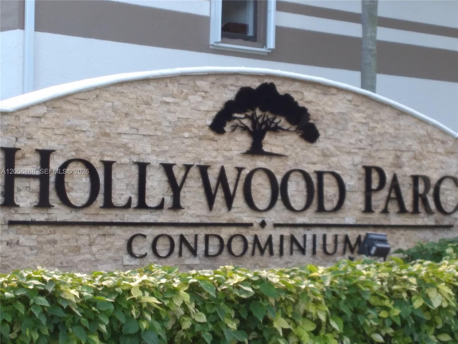 570 S Park Rd # 6, Hollywood FL 33021 photo 2