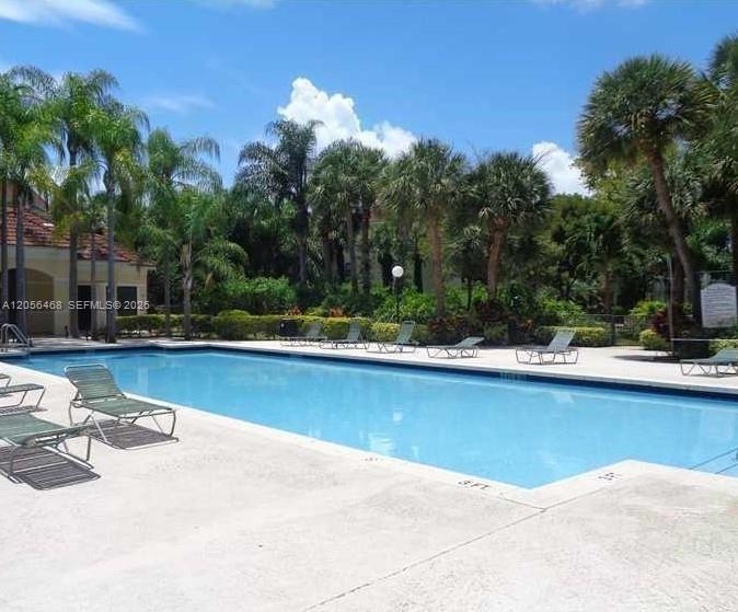 570 S Park Rd # 6, Hollywood FL 33021 photo 3