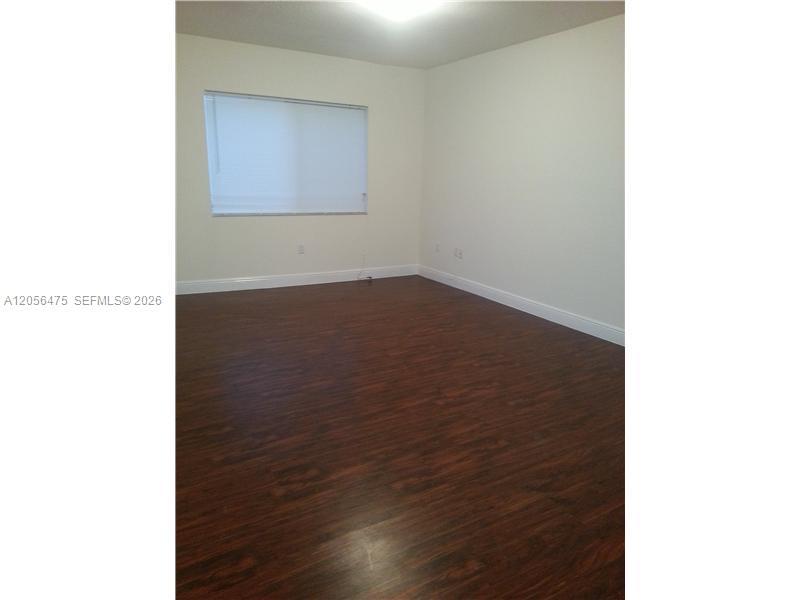 2880 Pine Tree Dr # 12, Miami Beach FL 33140 photo 2