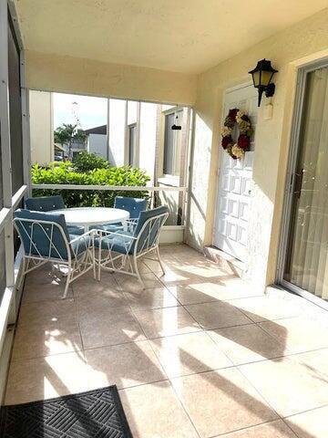 5839 La Pinata Boulevard # 1, FL 33463 photo 2