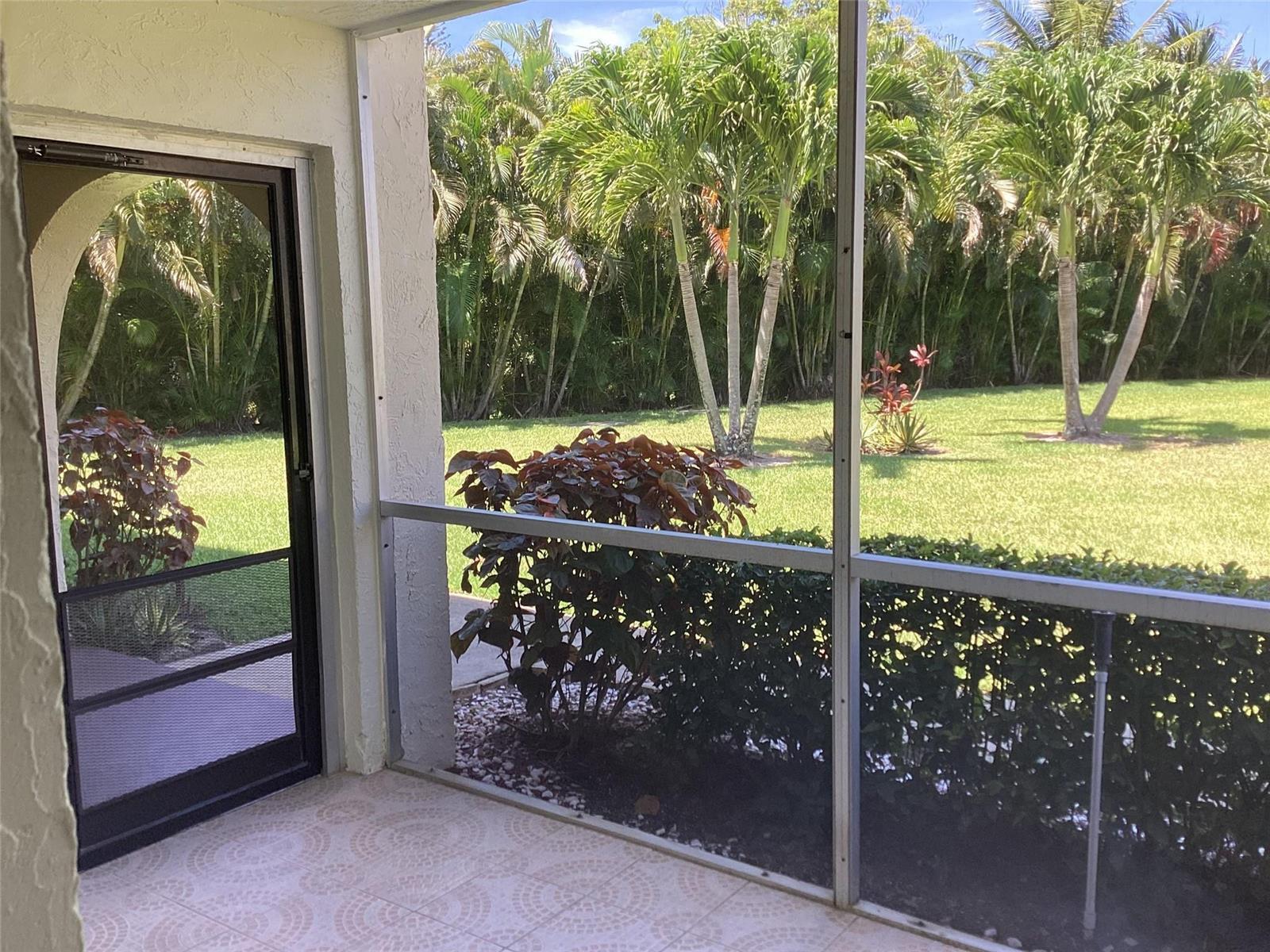 5927 LA PINATA Boulevard # 1, FL 33463