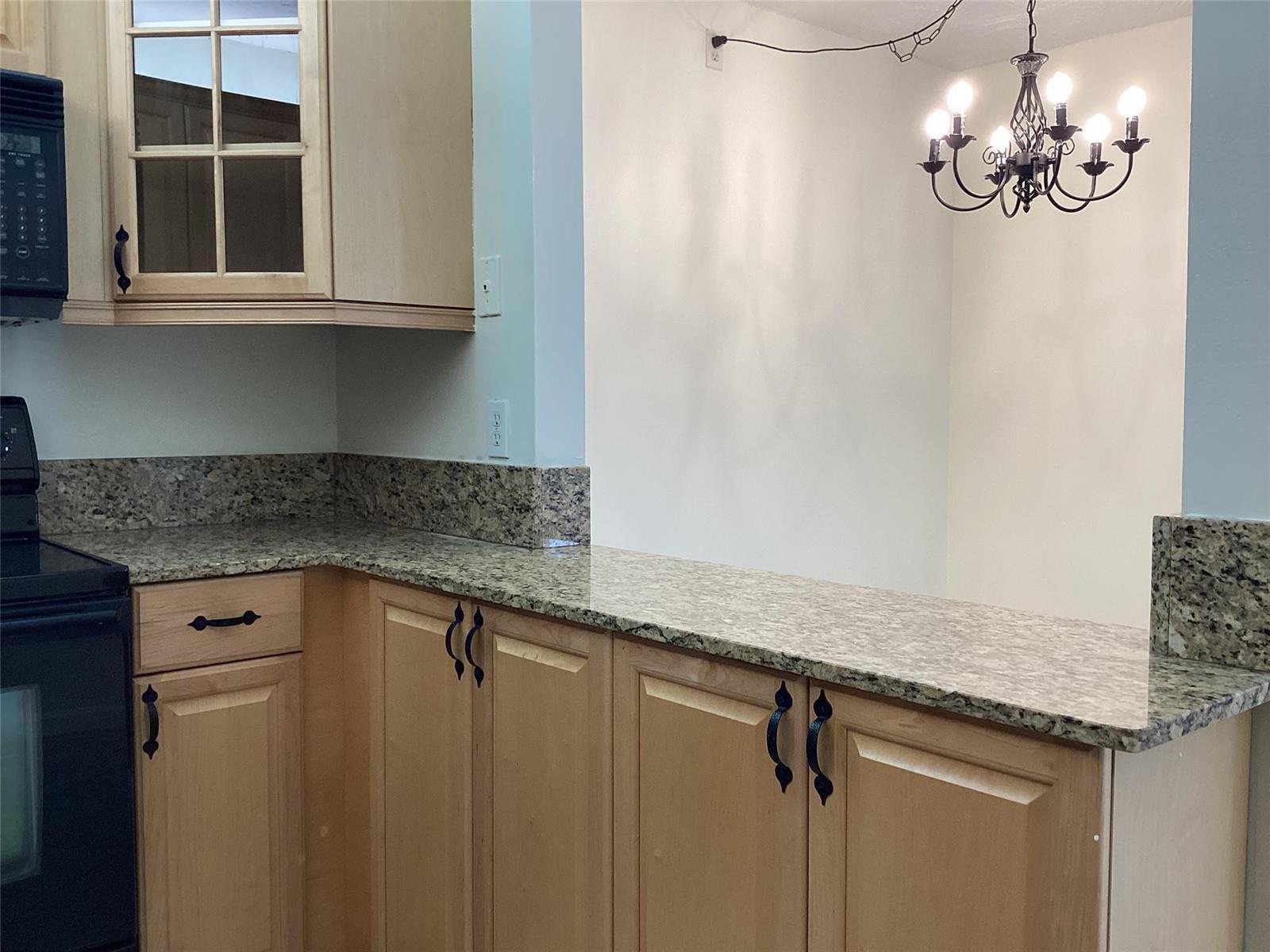 5927 LA PINATA Boulevard # 1, FL 33463 photo 5