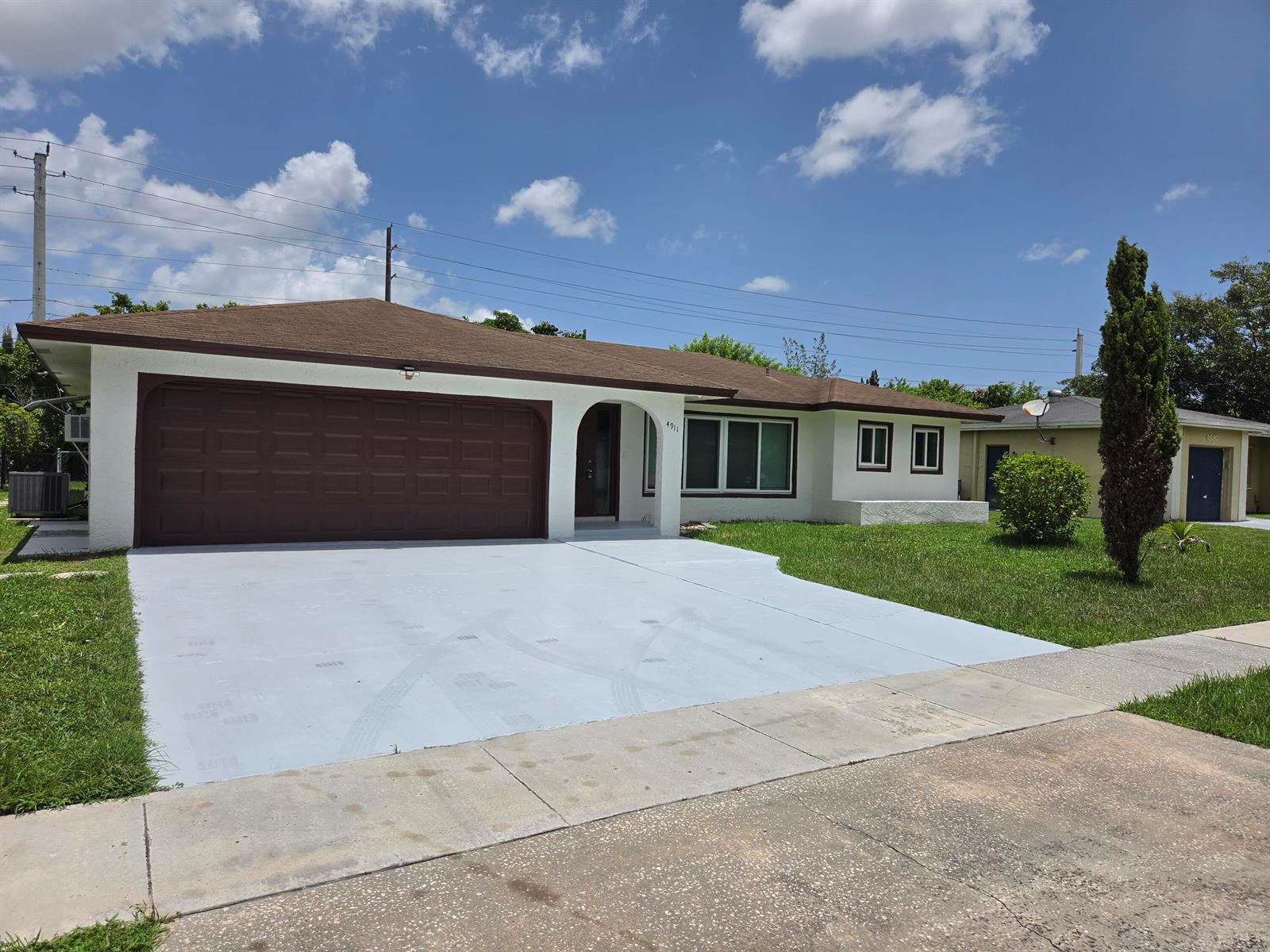 4911 ATAMAN, Boca Raton FL 33428 photo 2