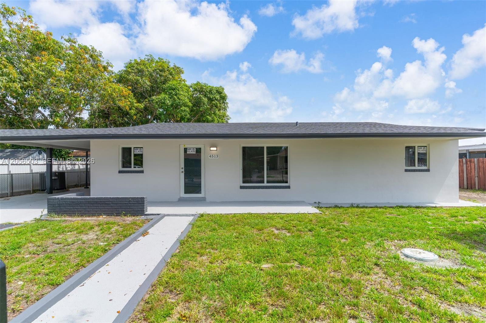 4513 NW 203rd Ter, Miami Gardens FL 33055 photo 3