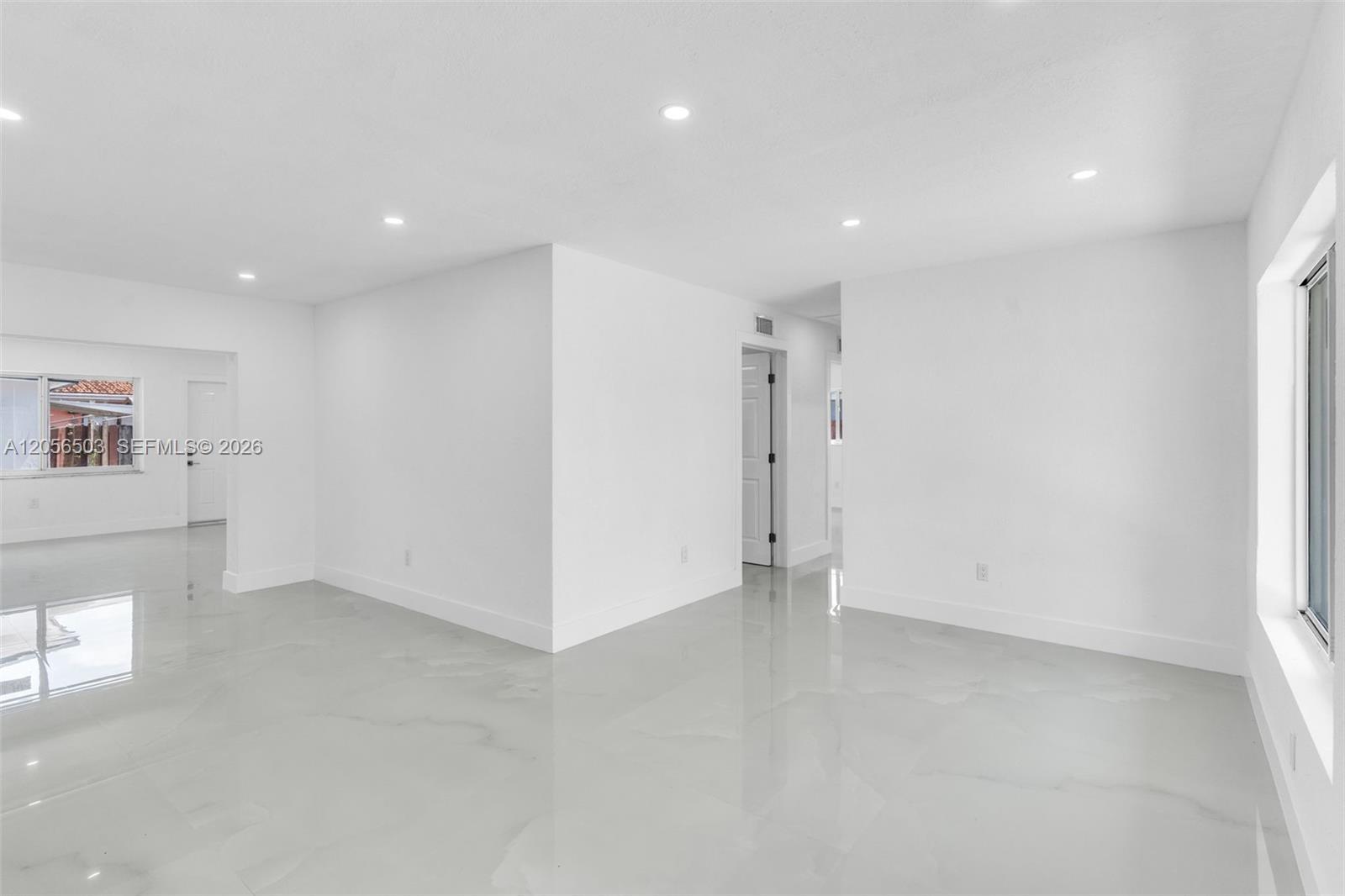 4513 NW 203rd Ter, Miami Gardens FL 33055 photo 5