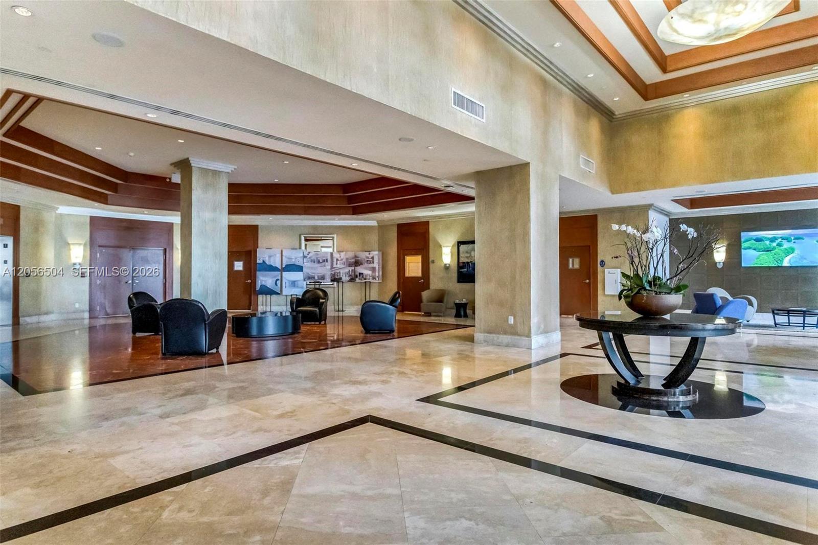 7900 Harbor Island Dr, North Bay Village FL 33141