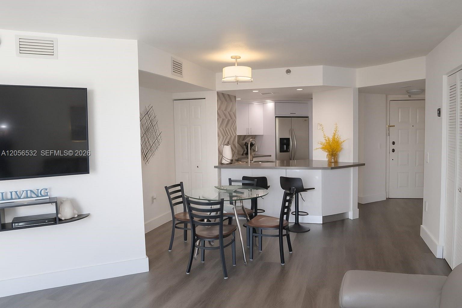 5880 Collins Ave # 703, Miami Beach FL 33140 photo 3