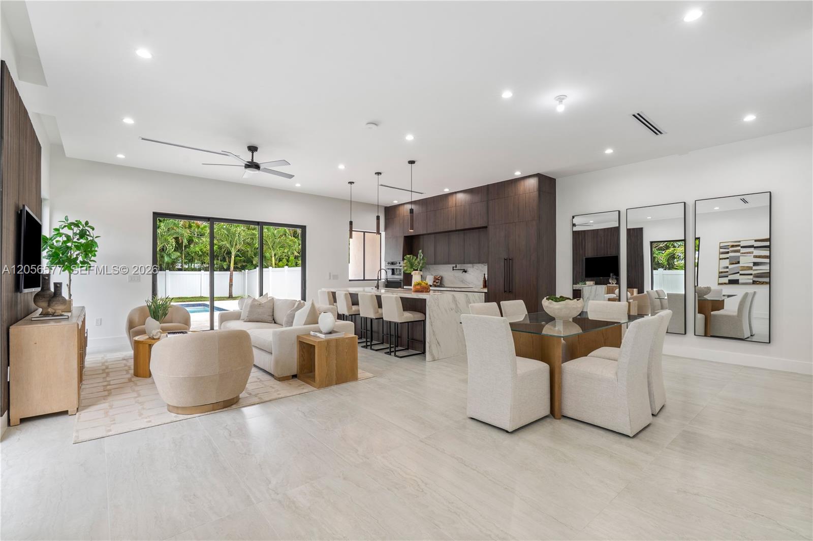 1234 NE 17th Ter, Fort Lauderdale FL 33304 photo 2