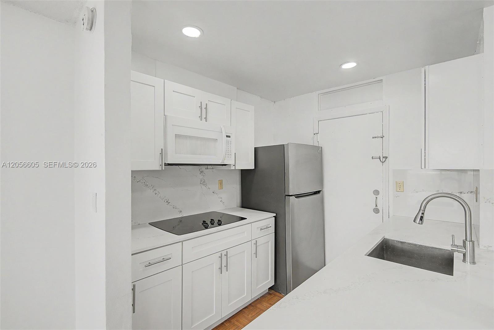 12590 NE 16th Ave # 402, North Miami FL 33161 photo 3