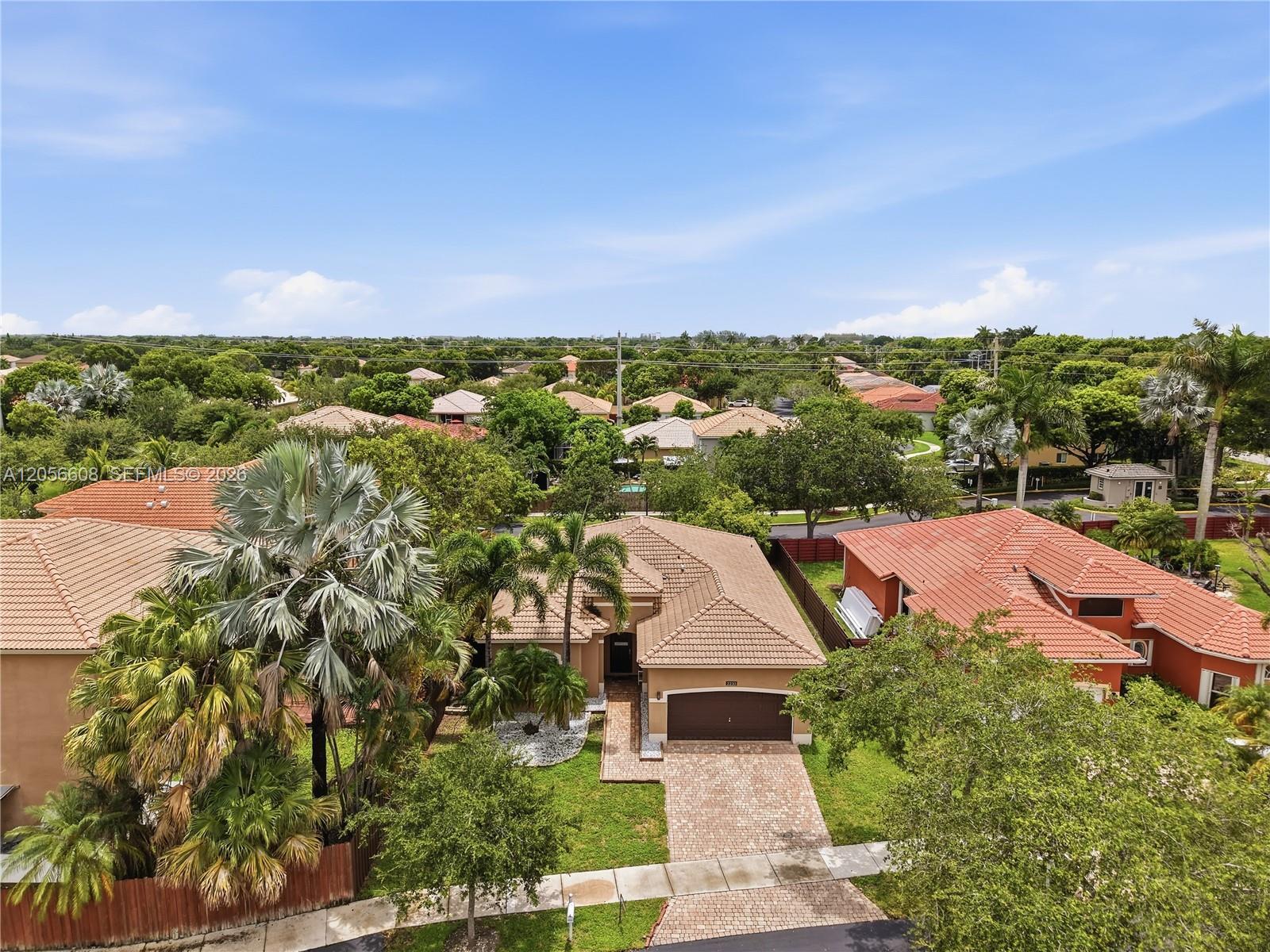 2233 SE 14th Cir, Homestead FL 33035 photo 2