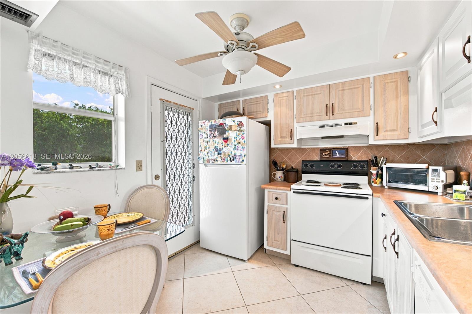 1025 SE 2nd Ave # 406, Dania Beach FL 33004 photo 4